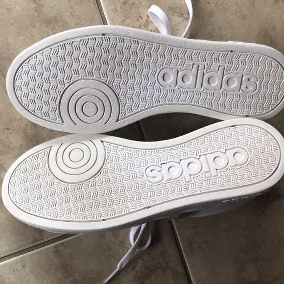 Adidas White and Rose Gold Women's Sneakers - Picture 6 of 13